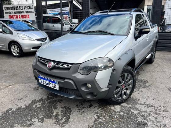 FIAT STRADA 1.8 MPI ADVENTURE CE 16V FLEX 2P MANUAL FIAT STRADA 1.8 MPI ADVENTURE CE 16V FLEX 2P MANUAL